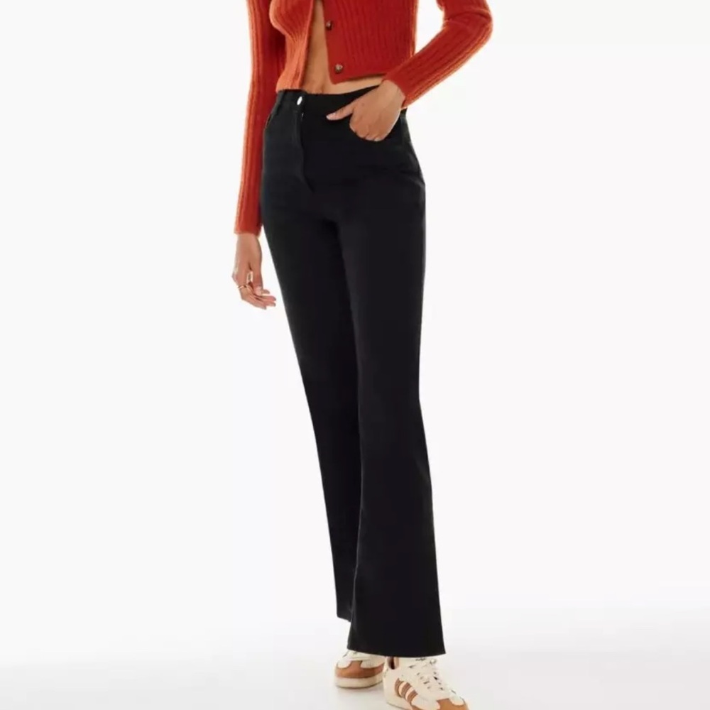 Aritzia Wilfred Free Two Step High Rise Flared Jeans Black Size 2